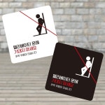 엘리베이터문에기대지 부착형 정사각 소형안내판