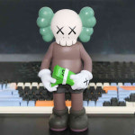 애니메이션피규어 카우스 피규어 kaws 머니 굿즈 키덜트샵 3종