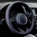 리더스 차량 인테리어 가죽 소재 핸들 커버 그립감 04