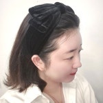 블랙 벨벳 리본머리띠 헤어밴드 러블리한 스타일