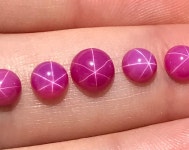 실험실용 합성 스타 루비 크루덤 라운드 카보숑 루즈 스톤 - 01 4 0mm-5pcs 1개