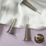 뾰족 오뚝이 diy 장식 스프링 차량 WFKBLFK