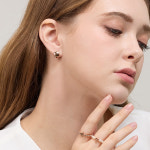 페이지플린 페이지플린주얼리 스무스 클로버 귀걸이 GoldPlated J4177BRE