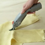 충전식 무선 전동가위 복합재전기가위 탄소섬유전기가위