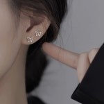 1 1 제이모먼트 925s 미니 심플 나비팬던트 4pcs 이어링세트 패션귀걸이 여성귀걸이 JMT-ESG0071
