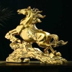 말동상 말 조각 황금말 달리는 조형물 행운 선물 황금말동상 재물 개업 말소품 말조각상