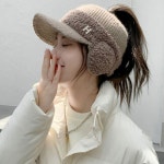 H 자수 겨울 귀달이 니트 털 모자 여성 골프 스포츠