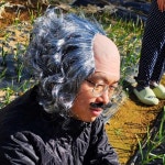 마빡이 곱슬머리 흰머리가발