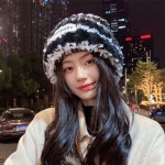 줄무늬 여성 털모자 겨울 털 비니 방한 니트 모자