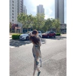 아킴보 아쿠아 바캉스 뽀얀 안개 프린트 풀오버 여진실크 실크 랩원피스