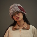 미수아바흐브 미수아바흐브 PIECES FURRY HAT BURGUNDY