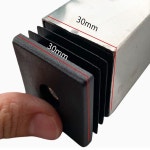 10 또는 5pcs M5 M6 M8 너트 구멍이있는 플라스틱 사각 파이프 플러그 블랭킹 엔드 인서트 캡 커버 가구 다리 피트 튜브