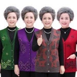 할머니 조끼 촌캉스룩 여성 엄마 중년 방한 따뜻한