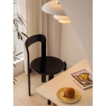 원목 등받이 식탁 의자 중 빈티지 심플 디자이너 가정용 올블랙 카페 화장 의자