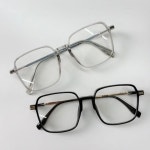 4컬러 가볍고 편한 착용감 사각뿔테 패션안경