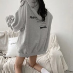 여성 2컬러 캐주얼 레터링 디테일 앞포켓 후드티셔츠