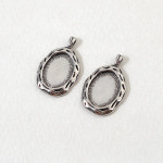 비즈아이 써지컬스틸 펜던트 엔틱까메오쭈글판 15 5x25mm 1개 8-028-05