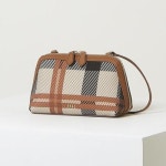 닥스 쥬빌리체크 가죽 미니 크로스백 DCWA2E226