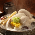 참스토리 삼계탕 900g 1개 진한식품 진한 닭육수 국내산 닭한마리 수삼 한뿌리