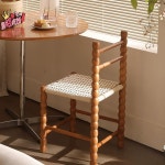 등받이 라탄 체어 인테리어