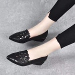 여성용 꽃 할로우 샌들 레트로 포인티드 토 청키 하이힐 통기성 숙녀 신발 Zapatillas Mujer 2023