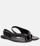 TOTEME 토템 Leather thong sandals
