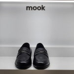 MOOK 무크 여성 페니패턴을 적용한 몰드형 데일리 로퍼 CA
