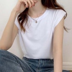 여자 깔끔한 디자인 루즈핏 민소매 나시 티셔츠