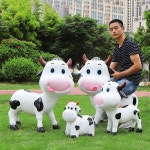 젖소 조형물 야외 하얀 인테리어 송아지 장식품 공원