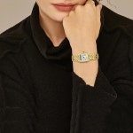 작은 빈티지 팔찌 직사각형 케이스 로마 다이얼을 가진 여성용 치타 시계