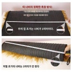 인조 초가지붕 짚풀 볏짚농가 락경구 정자민박 목조집 정원 카펫 장식