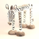 수제 벤치 기린 원목 의자 스툴 모양 올드핏 고양이 리틀 고양이카페 동물 동물병원 리틀 기린 올드핏