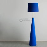 블루 플로어램프 인테리어 장조명 스탠드 클라인블루
