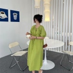 여성용 바스락 원피스 심플 브이넥 주름 원피스 여름 여자 루즈핏 플리츠 롱 반팔 원피스 LCC 그린