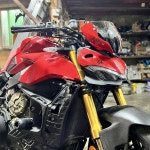 DUCATI Streetfighter V4 V4S 오토바이 앞 유리 페어링 브래킷 나사
