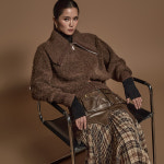 딘트 니트 카라 집업 J2570