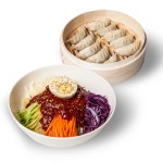 보영만두 보영만두 고기찐만두1kg 쫄면 4인 세트 안매운맛 1개 2 02kg