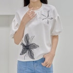 로즈미 꽃스케치 레이스 퍼프티셔츠
