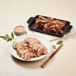 탐모라 제주 흑돼지 순살족발 4팩 새우 특제 소스 2팩 35456615