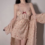 에스와이티 딸기하트 슬립웨어 마른장미