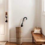 JAJAGOU 위커 우산 스탠드 탈착식 드립 트레이와 2개의 금속 후크가 입구용 홀더 지팡이 보관 9 4L x 9 4W 21 2H 홈 데코