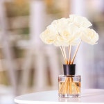 욜루퍼 꽃향기 디퓨저 5종 천연 오일 스틱 가정용 욕실용 사무실용 아로마테라피 리드 플라워 동백나무 Camellia-1 KA027-YON-YB