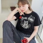 오오엠엘 플라워캣 크롭 반팔 티셔츠