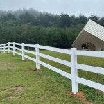 말 농장 흰색 울타리 승마 2단 목장 3단 펜스 게이트 전기
