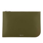 알렉산더맥퀸 ALEXANDER MCQUEEN 올리브 그린 가죽 라지 슬링 파우치 8148501VDCC 3217
