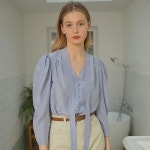 온앤온 퍼프 슬리브 타이 블라우스 NEW3XB285