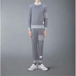 톰브라운 4 바 크루 넥 스웨트셔츠 mjt429aj0142