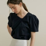아워코모스 아워코모스 Comos 836 neck twisted puff blouse