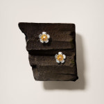 미꼬 운화 다이아몬드 M 이어링