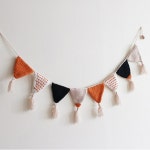 아이방 인테리어 출산준비 손뜨개 가랜드 조화리스 신혼집 꽃 인테리어소품 가게장식 가게소품